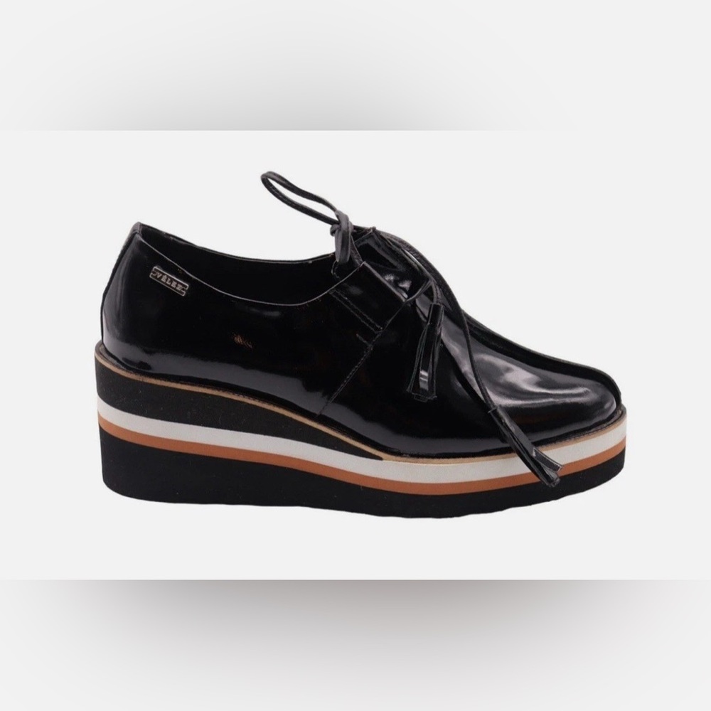 Stylish Black Platform Shoes